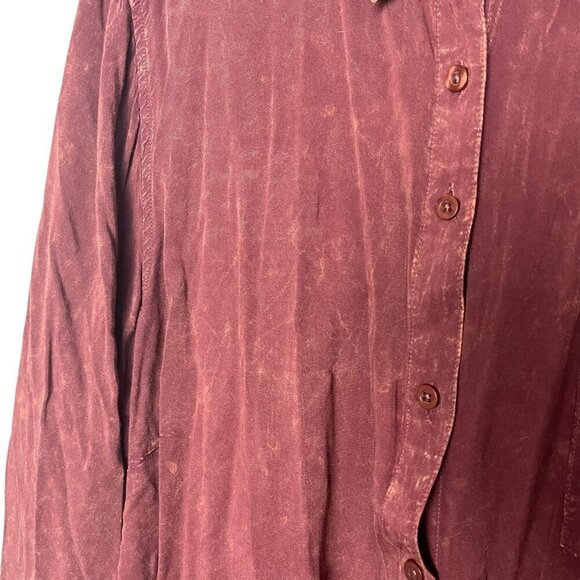 Torrid Womens 5X Long Sleeve Button Up Tunic Dark Cherry Red Classic Holiday Top - Picture 3 of 5
